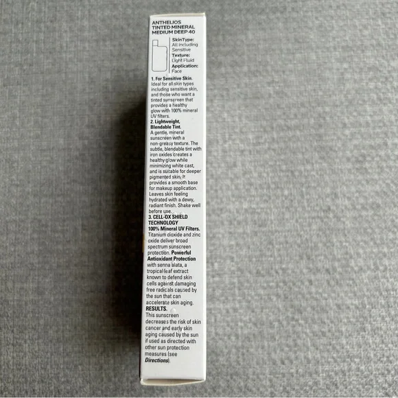 La Roche-Posay Anthelios Tinted Mineral Light Fluid Sunscreen Medium dee… - Picture 4 of 9